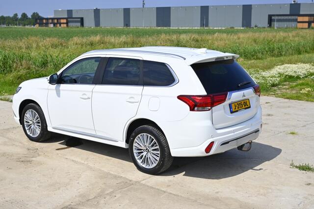 Mitsubishi OUTLANDER 2.4 PHEV Intense