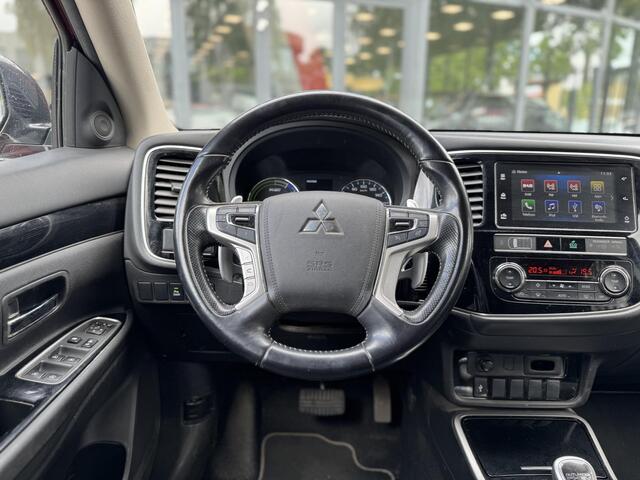 Mitsubishi OUTLANDER 2.4 PHEV Intense | Trekhaak | Camera | Apple Carplay/Android Auto | Stoelverwarming | Keyless Entry | LED Koplampen | Rijklaarprijs!