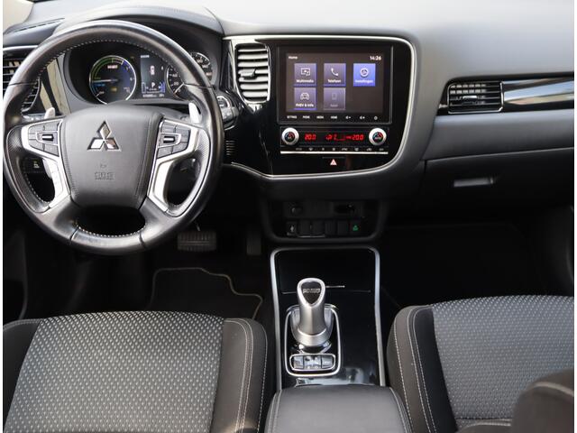 Mitsubishi OUTLANDER 2.4 PHEV Pure | Keyless | Parkeercamera | Org. NL
