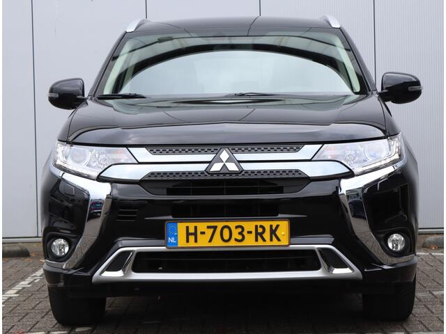 Mitsubishi OUTLANDER 2.4 PHEV Pure | Keyless | Parkeercamera | Org. NL