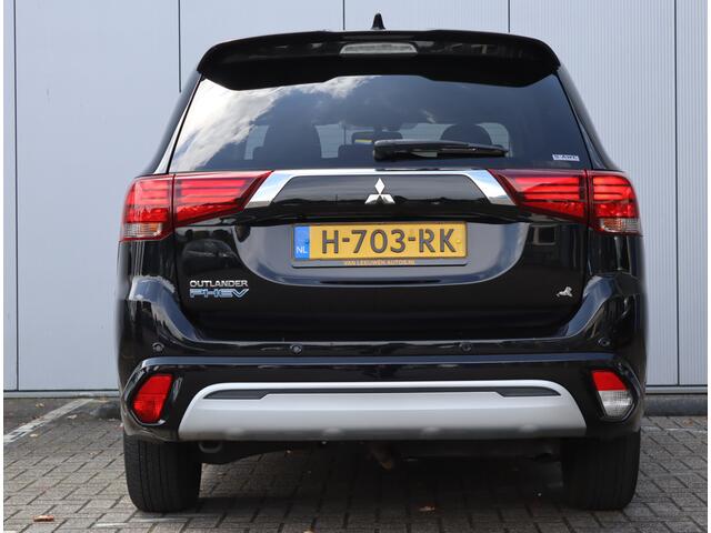 Mitsubishi OUTLANDER 2.4 PHEV Pure | Keyless | Parkeercamera | Org. NL