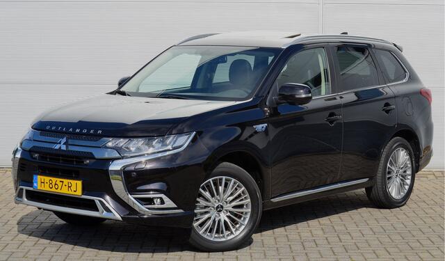 Mitsubishi OUTLANDER PHEV 2.4 INTENSE PLUS 4WD | PLUG IN HYBRID | SCHUIFDAK | ELECTR KLEP | TREKHAAK 1500KG | ALL IN RIJKLAARPRIJS