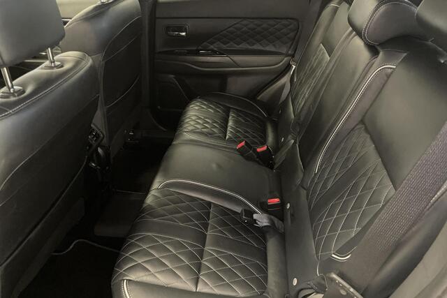 Mitsubishi OUTLANDER 2.4 PHEV Instyle