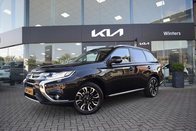 Mitsubishi OUTLANDER 2.0i-16V 4WD PHEV Instyle Autom. | Navigatie | Camera | Leder | Cruise Control | Trekhaak | Xenon