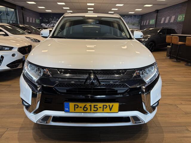 Mitsubishi OUTLANDER 2.4 PHEV S-Edition