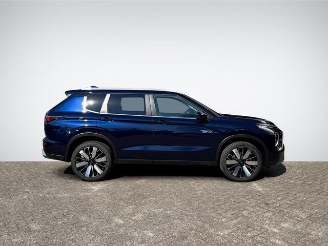 Mitsubishi OUTLANDER 2.4 PHEV First Edition