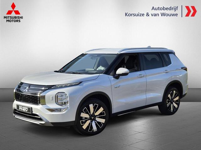 Mitsubishi OUTLANDER 2.4 PHEV First Edition. | Nieuw | Direct uit