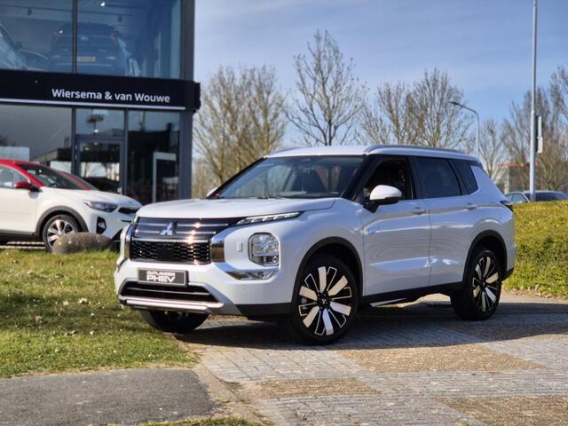 Mitsubishi OUTLANDER 2.4 PHEV First Edition. | Nieuw | Direct uit
