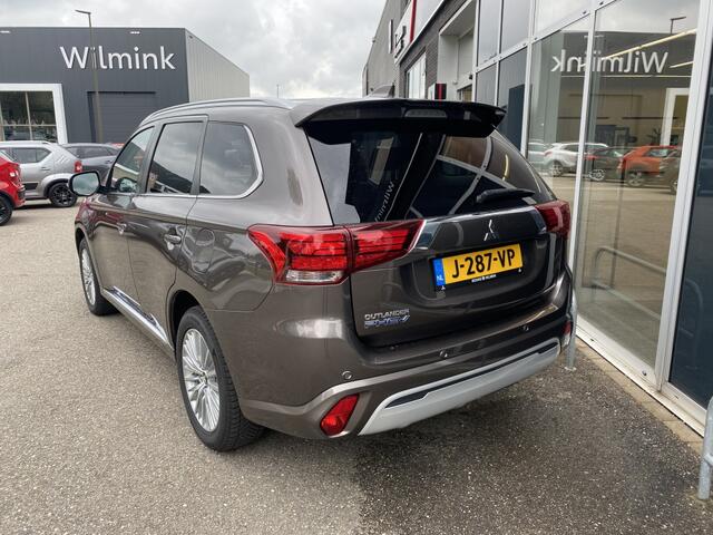 Mitsubishi OUTLANDER 2.4 PHEV Intense | Standkachel | All-weatherbanden