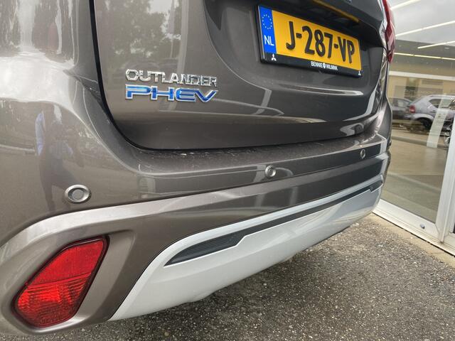 Mitsubishi OUTLANDER 2.4 PHEV Intense | Standkachel | All-weatherbanden