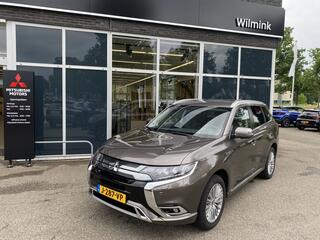 mitsubishi-outlander-2.4-phev-inten