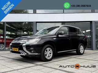mitsubishi-outlander-2.4-phev-pure-