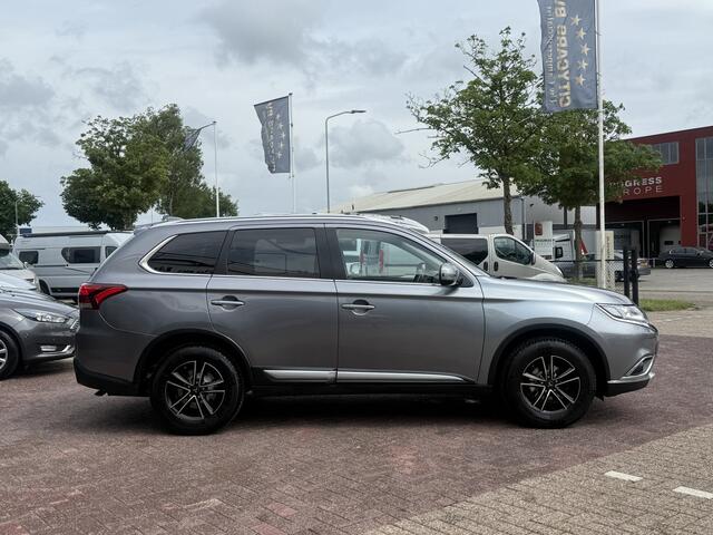 Mitsubishi OUTLANDER 2.0 150 pk apple carplay camera climate ctr cruise ctr lmv 16 inch led afn trekhaak 1e eigenaar dealer onderhouden