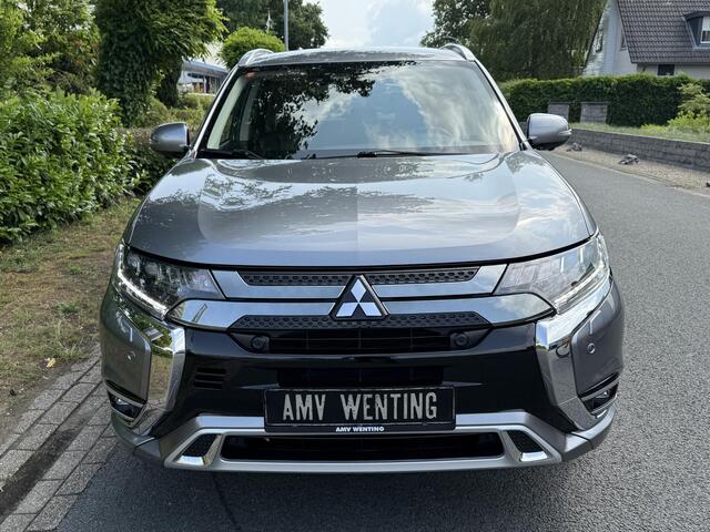 Mitsubishi OUTLANDER 2.4 PHEV Instyle 240PK ACCoTrekhaakoLeder