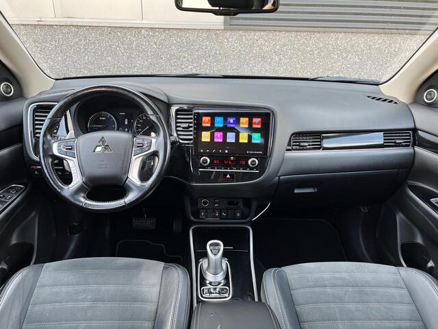 Mitsubishi OUTLANDER 2.4 PHEV 4WD Intense+/EV/Schuifdak/Trekhaak/360Cam/Led/Carplay/18"