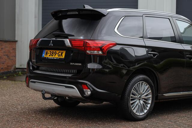 Mitsubishi OUTLANDER 2.4 PHEV Pure+ ? Carplay ? Trekhaak ? Camera