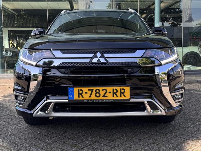 Mitsubishi OUTLANDER 2.4 PHEV Instyle Schuifdak | Adapt. Cruise | Elektrische Stoelen