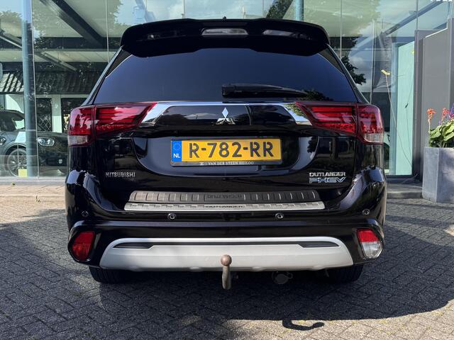 Mitsubishi OUTLANDER 2.4 PHEV Instyle Schuifdak | Adapt. Cruise | Elektrische Stoelen