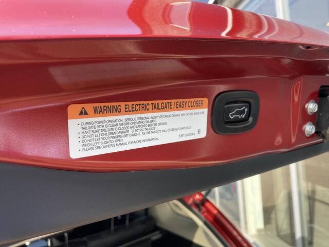 Mitsubishi OUTLANDER 2.4 PHEV Intense+