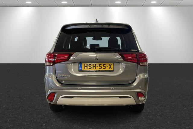 Mitsubishi OUTLANDER 2.4 PHEV Intro edition Trekhaak, Leer