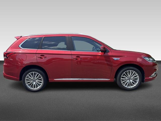 Mitsubishi OUTLANDER 2.4 PHEV Instyle