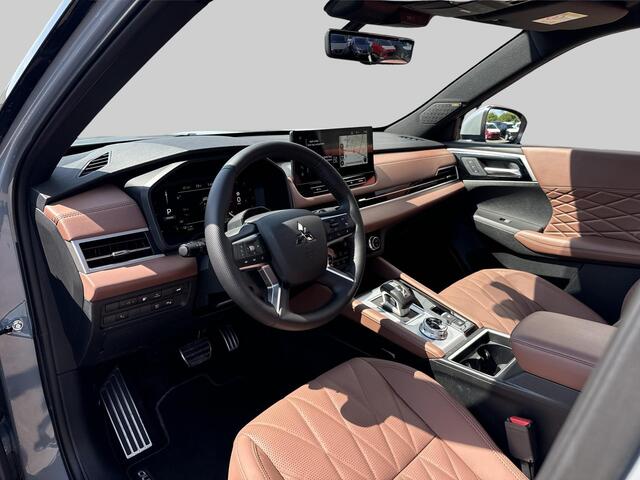 Mitsubishi OUTLANDER 2.4 PHEV Instyle+