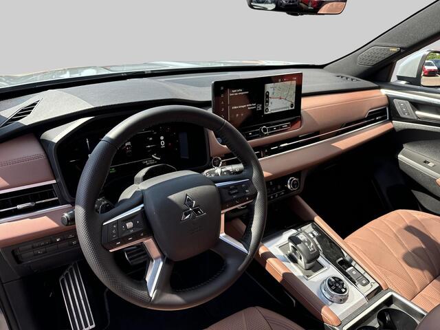 Mitsubishi OUTLANDER 2.4 PHEV Instyle+