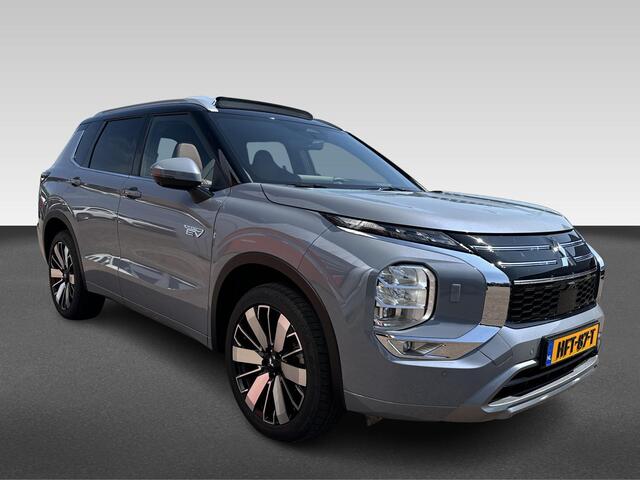 Mitsubishi OUTLANDER 2.4 PHEV Instyle+