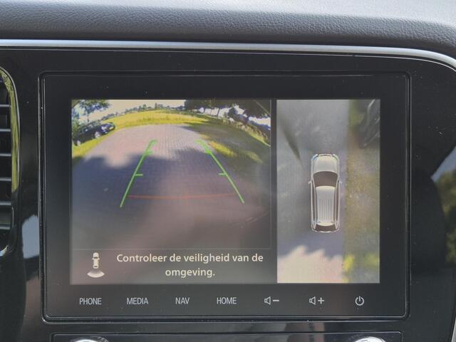 Mitsubishi OUTLANDER 2.4 PHEV Plug-in Intense+ Automaat 8 jaar garantie vanaf nieuw / Trekhaak afneembaar / Trekgewicht 1500 kg / Elektrische achterklep / Stuur- en Stoelverwarming / Rondomzicht camera / Adaptief CC /