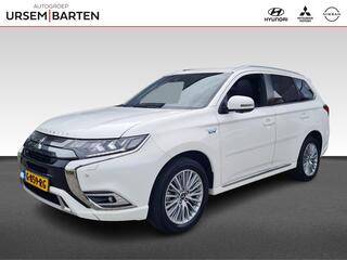 mitsubishi-outlander-2.4-phev-insty