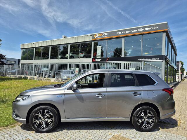 Mitsubishi OUTLANDER 2.4 PHEV