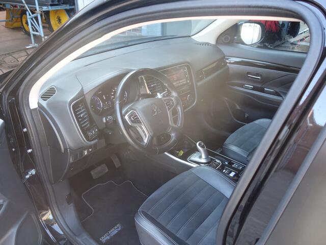 Mitsubishi OUTLANDER 2.4 PHEV Pure+ | trekhaak
