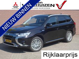 mitsubishi-outlander-2.4-phev-pure+