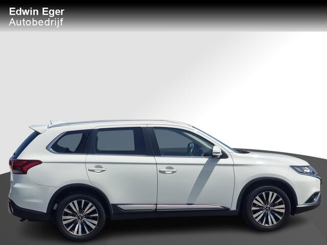 Mitsubishi OUTLANDER 2.0 2WD Limited | 7 zitplaatsen | Automaat | Leer |