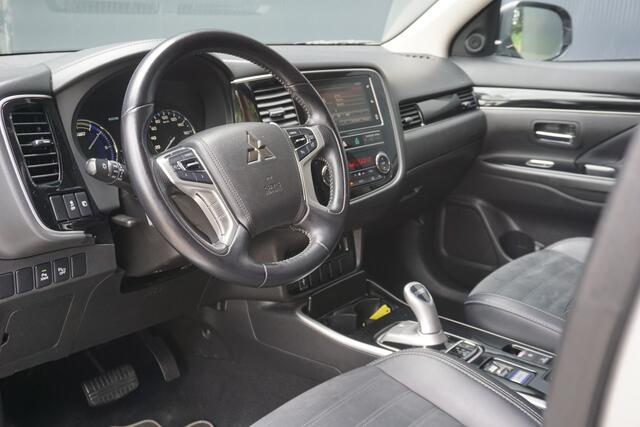 Mitsubishi OUTLANDER 2.4 PHEV Intense | Origineel NL | Incl. BTW | Dealeronderhouden |Trekhaak | Airco | Cruise Control |