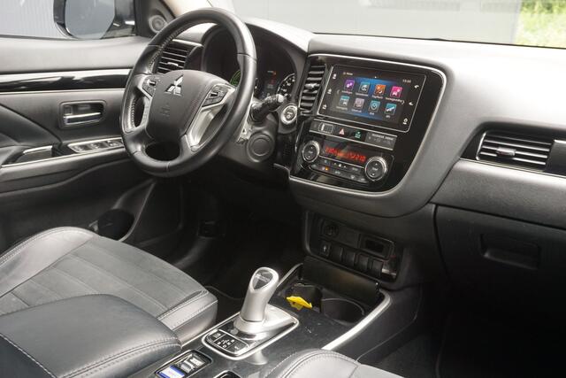 Mitsubishi OUTLANDER 2.4 PHEV Intense | Origineel NL | Incl. BTW | Dealeronderhouden |Trekhaak | Airco | Cruise Control |