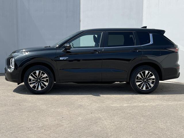 Mitsubishi OUTLANDER 2.4 PHEV Intense / ¤3000,- Introductievoordeel / Elektrische Range 86 KM WLTP / 1600KG Trekgewicht / 8 Jaar Fabrieksgarantie