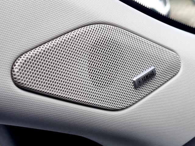 Mitsubishi OUTLANDER 2.4 PHEV Intense / ¤3000,- Introductievoordeel / Elektrische Range 86 KM WLTP / 1600KG Trekgewicht / 8 Jaar Fabrieksgarantie
