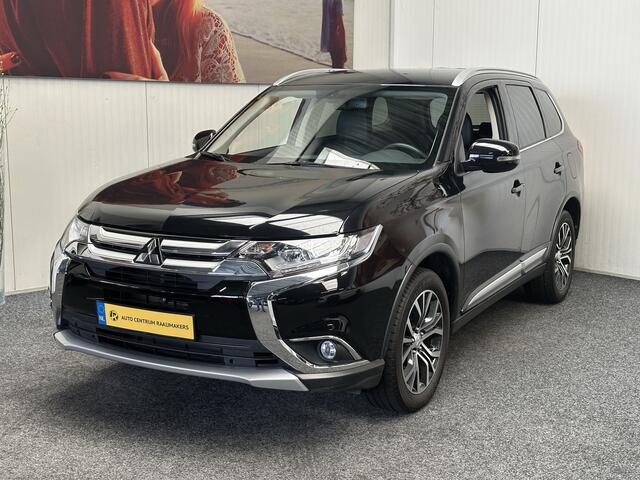 Mitsubishi OUTLANDER 2.0 EXECUTIVE EDITION 7 PERSOONS LEDER NAVIGATIE CRUISE CONTROL CLIMATE CONTROL BLUETOOTH TELEFOON MEDIA VOORBEREIDING ACHTERUITRIJCAMERA TREKHAAK ZEER MOOI !! 3010