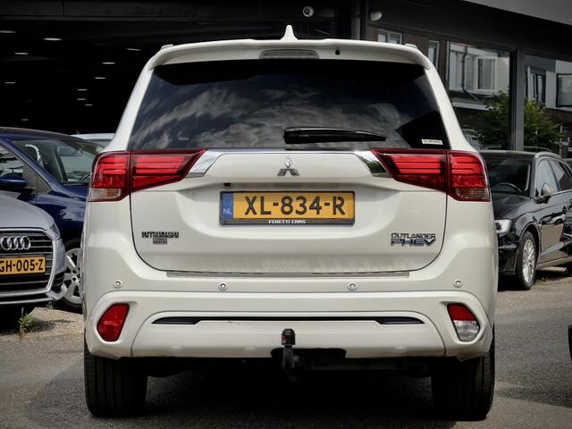 Mitsubishi OUTLANDER 2.4 PHEV AUT S-EDITION 113D.KM! PANODAK DESIGNO-LEDER NAVI CAMERA APPLE-CARPLAY LED LMV PDC
