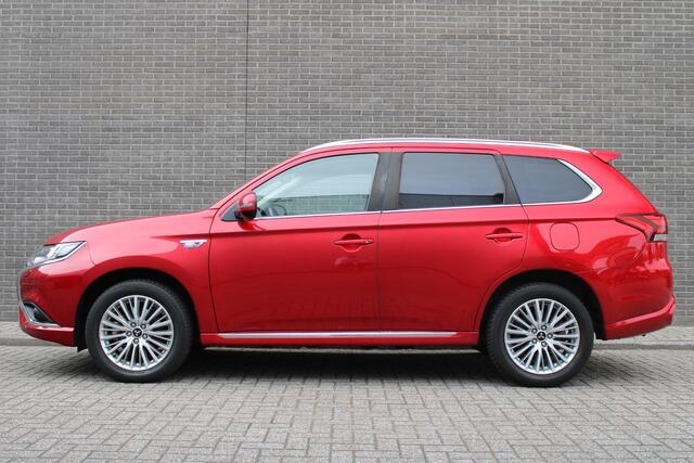 Mitsubishi OUTLANDER 2.4 PHEV Intense+ Cruise/Climate control, Apple carplay/Android auto, Camera, Stoelverwarming, 18"LM velgen,