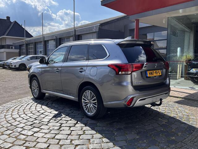 Mitsubishi OUTLANDER 2.4 PHEV Pure+ | Trekhaak | 18" LMV | Carplay | Camera | Stoelverw. | All-in rijklaarprijs