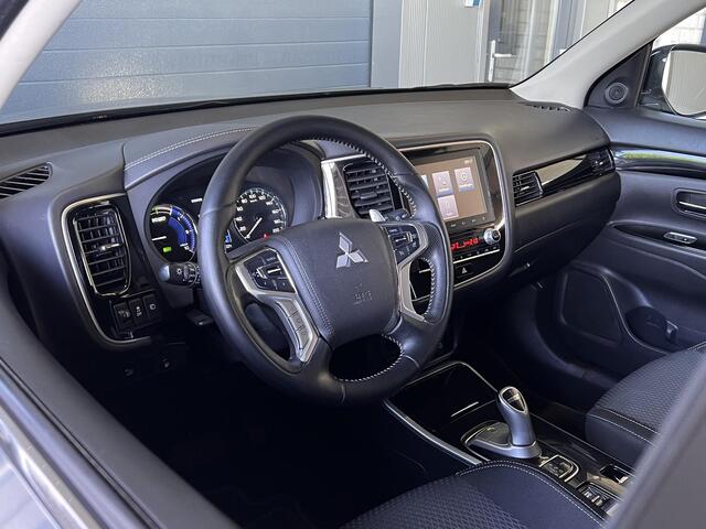 Mitsubishi OUTLANDER 2.4 PHEV Pure+ | Trekhaak | 18" LMV | Carplay | Camera | Stoelverw. | All-in rijklaarprijs