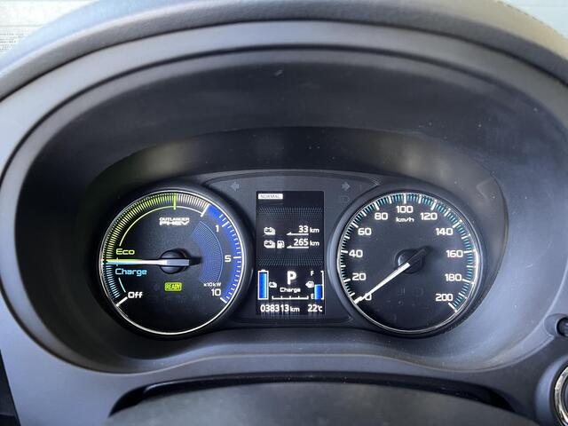Mitsubishi OUTLANDER 2.4 PHEV Pure+ | Trekhaak | 18" LMV | Carplay | Camera | Stoelverw. | All-in rijklaarprijs