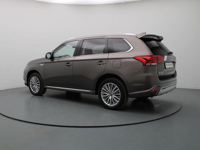 Mitsubishi OUTLANDER 240pk PHEV Intense Automaat Camera | Climate | Cruise | Carplay | Navi