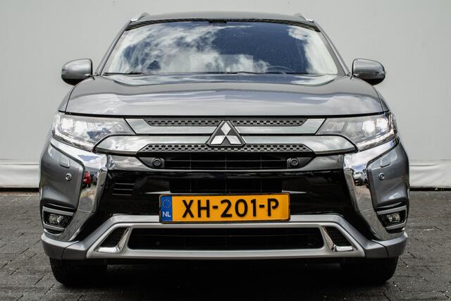 Mitsubishi OUTLANDER 2.4 PHEV 225pk Intense+ Trekhaak/ Elek. schuifdak/ Camera/ DAB+/ Carplay