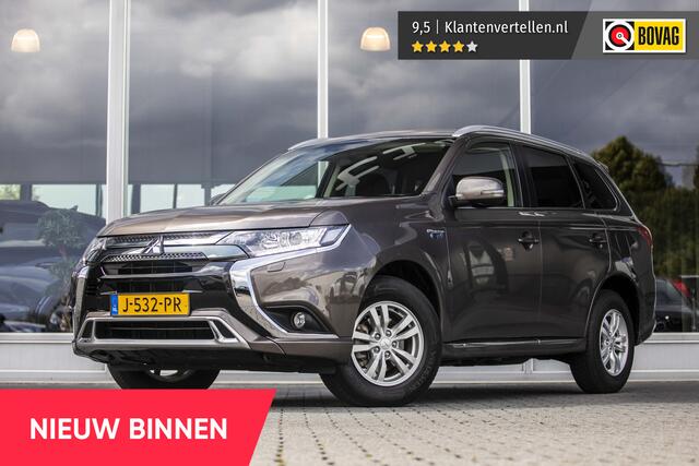 Mitsubishi OUTLANDER 2.4 PHEV Pure | Camera | NL Auto | Carplay