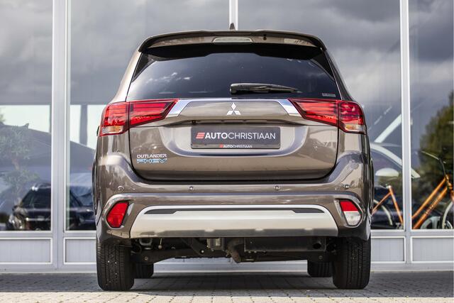 Mitsubishi OUTLANDER 2.4 PHEV Pure | Camera | NL Auto | Carplay