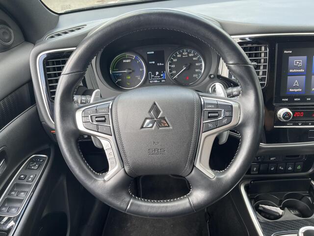 Mitsubishi OUTLANDER 2.4 PHEV Instyle 18"/LED/Leder/Stoel + stuurverwarming/Dodehoek/PDC v+a/360 Camera/Apple Carplay & Android Auto
