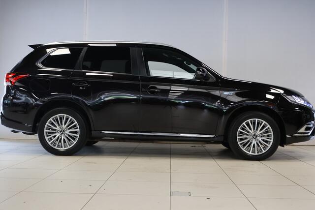 Mitsubishi OUTLANDER 2.4 PHEV Intense